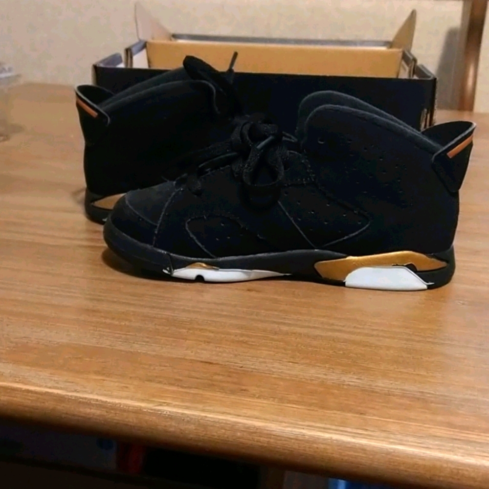 Jordan tennis shoes